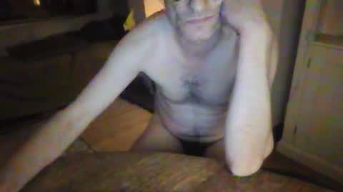 tiddles12345 online show from 10/25/25, 08:47