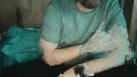 Snapshot of tiedntattoed chatting on 02/14/26, 03:31 tiedntattoed online show from 02/14/26, 03:31