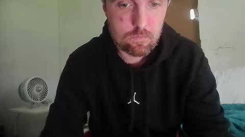 Snapshot of tiedntattoed chatting on 05/17/26, 02:02 tiedntattoed online show from 05/17/26, 02:02