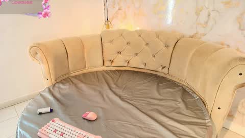 Tifani brown online show from 02/03/26, 12:10