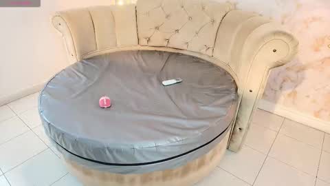 Tifani brown online show from 02/12/26, 11:38