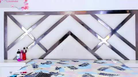 Tifani brown online show from 02/27/26, 12:38