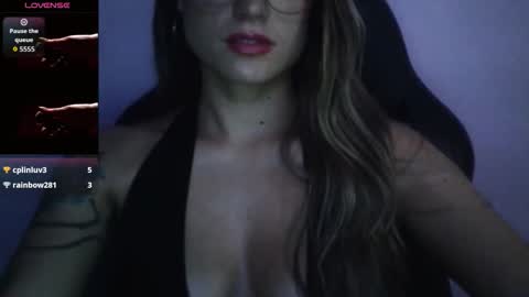 Tifanny online show from 03/16/26, 09:41