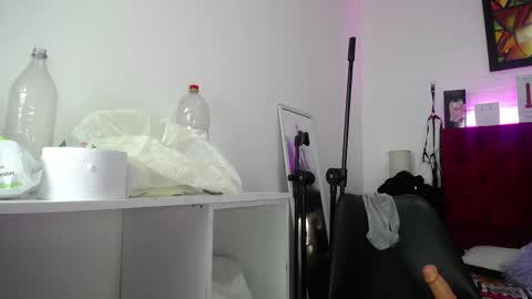 Tifanny Nails  online show from 09/09/25, 12:05