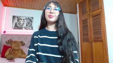 Snapshot of tifanny_squirt chatting on 11/13/25, 02:27 Tifanny online show from 11/13/25, 02:27