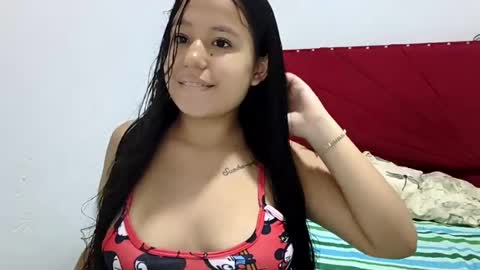 Snapshot of tifany_peres chatting on 07/05/26, 04:07 tifany_peres online show from 07/05/26, 04:07
