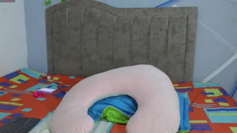 Snapshot of tifany_ramirez4w chatting on 11/05/25, 07:14 Estefana Ramrez online show from 11/05/25, 07:14