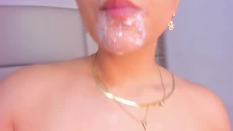 Snapshot of tifanyhills chatting on 01/12/25, 02:03 Tifany online show from 01/12/25, 02:03