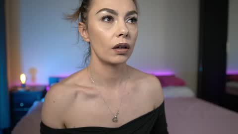 Snapshot of tiff001 chatting on 04/04/26, 08:28 Tiffany online show from 04/04/26, 08:28