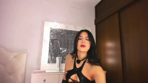 Snapshot of tiffanny_quinn chatting on 04/10/26, 03:34 Tiff online show from 04/10/26, 03:34