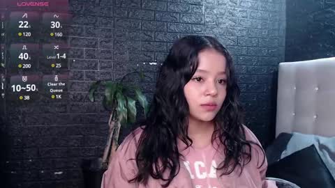 Sara  online show from 12/29/24, 02:10