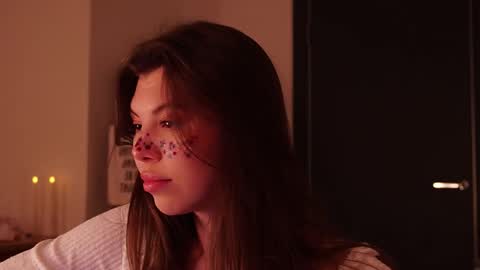 Im here on Fridays Saturdays Sundays  online show from 11/23/25, 12:21