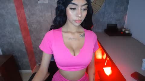 Snapshot of tiffany_1m chatting on 12/09/24, 12:08 tiffany_1m online show from 12/09/24, 12:08