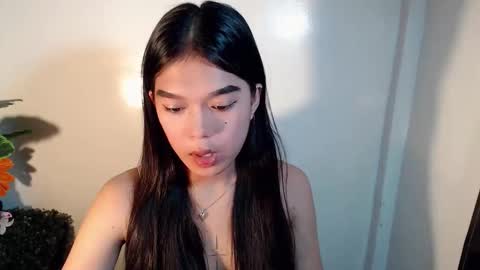 Snapshot of tiffany_amberx chatting on 04/30/26, 09:30 tiffany_amberx online show from 04/30/26, 09:30