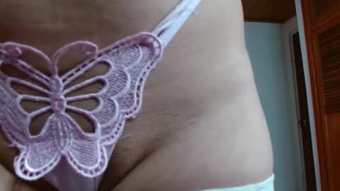 Tifanny online show from 09/30/25, 05:40