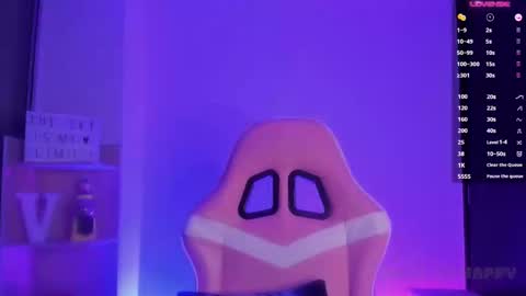 Snapshot of tiffany_bela chatting on 01/31/25, 05:40 Tiffany Bela online show from 01/31/25, 05:40