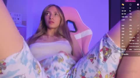 Snapshot of tiffany_bela chatting on 02/07/25, 07:07 Tiffany Bela online show from 02/07/25, 07:07