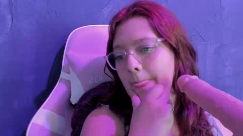 Snapshot of tiffany_bigboobs chatting on 01/10/25, 07:43 tiffany_bigboobs online show from 01/10/25, 07:43