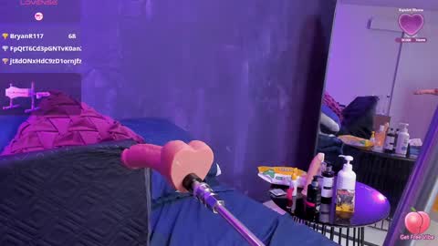 Snapshot of tiffany_bigboobs chatting on 01/16/25, 10:55 tiffany_bigboobs online show from 01/16/25, 10:55