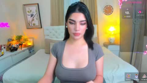 Tiffany online show from 11/25/25, 09:59