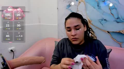 Snapshot of tiffany_glow_ chatting on 11/08/25, 07:34 Tiffany online show from 11/08/25, 07:34