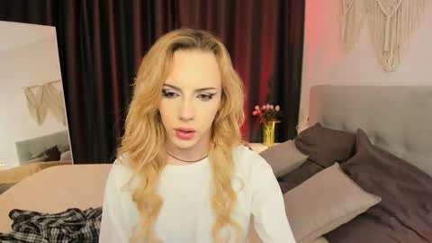 Snapshot of tiffany_king chatting on 03/20/26, 08:25 Tiffany online show from 03/20/26, 08:25