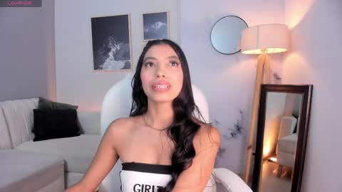 Snapshot of tiffany_low chatting on 04/02/26, 03:31 tiffany_low online show from 04/02/26, 03:31