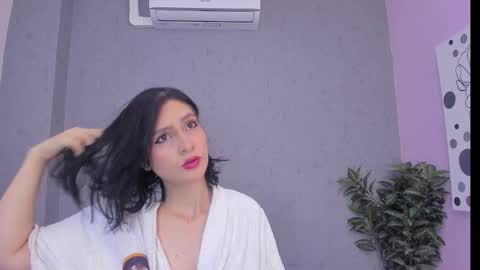 tiffany_mendez online show from 02/11/26, 12:10