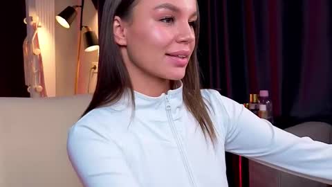 Tiffany online show from 01/18/26, 11:47