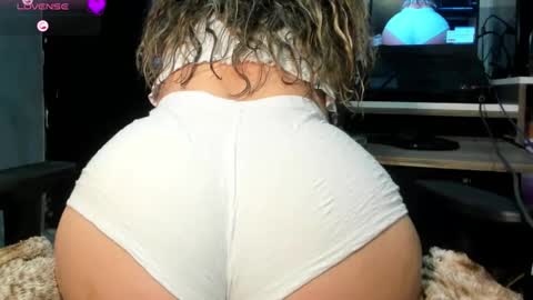 tiffany theressa online show from 09/23/25, 02:14