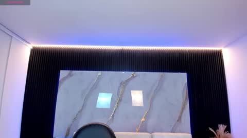 Snapshot of tiffanyhoustton chatting on 02/05/26, 11:26 tiffanyhoustton online show from 02/05/26, 11:26