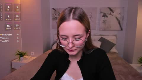 Tiffany online show from 02/03/25, 05:03