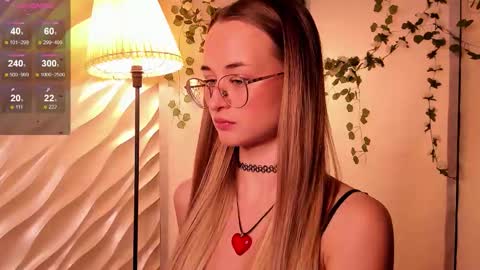 Tiffany online show from 11/13/25, 01:54