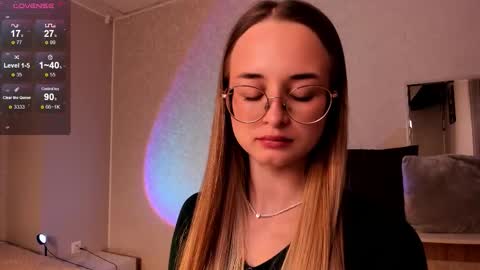 Tiffany online show from 11/17/25, 01:17