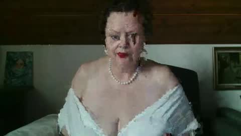 Snapshot of tiffanymature chatting on 02/21/26, 09:21 TiffanyMature online show from 02/21/26, 09:21