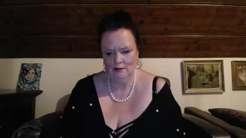 Snapshot of tiffanymature chatting on 04/24/26, 09:39 TiffanyMature online show from 04/24/26, 09:39