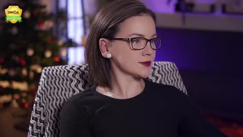 Snapshot of tiffanyriox chatting on 12/10/24, 02:59 tiffanyriox online show from 12/10/24, 02:59