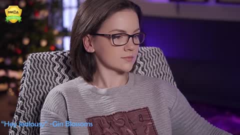 Snapshot of tiffanyriox chatting on 12/11/24, 02:52 tiffanyriox online show from 12/11/24, 02:52