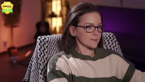 Snapshot of tiffanyriox chatting on 02/08/25, 06:01 tiffanyriox online show from 02/08/25, 06:01