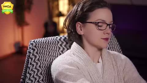 Snapshot of tiffanyriox chatting on 02/22/25, 02:50 tiffanyriox online show from 02/22/25, 02:50