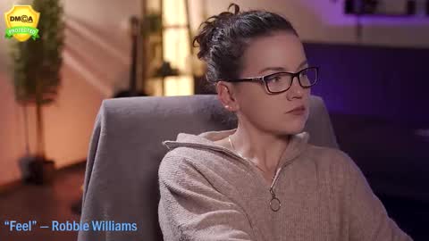 Snapshot of tiffanyriox chatting on 09/27/25, 12:15 tiffanyriox online show from 09/27/25, 12:15