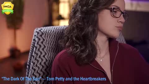 Snapshot of tiffanyriox chatting on 10/28/25, 01:53 tiffanyriox online show from 10/28/25, 01:53