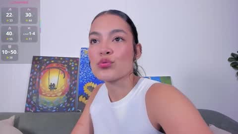 Snapshot of tiffanyrusso chatting on 02/10/26, 06:50 TIFFANY online show from 02/10/26, 06:50