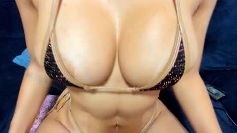 Tiffany online show from 11/17/25, 03:18