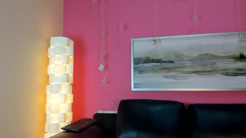 Snapshot of tiffanysuarez_ chatting on 02/03/25, 01:08 Stefany Suarez online show from 02/03/25, 01:08