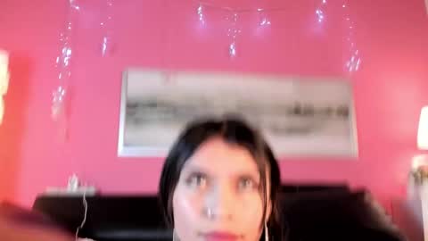 Snapshot of tiffanysuarez_ chatting on 02/21/25, 01:44 Stefany Suarez online show from 02/21/25, 01:44