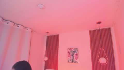 Tiffany online show from 11/16/25, 01:17