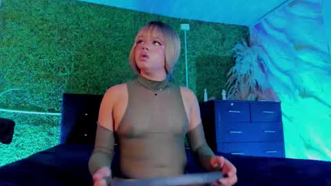 tiffanyy_deluxe online show from 02/27/26, 03:34