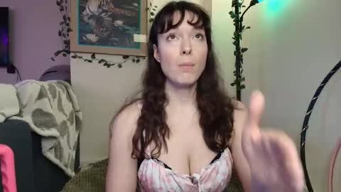 Snapshot of tiggerrosey chatting on 03/11/26, 08:26 All my Links online show from 03/11/26, 08:26