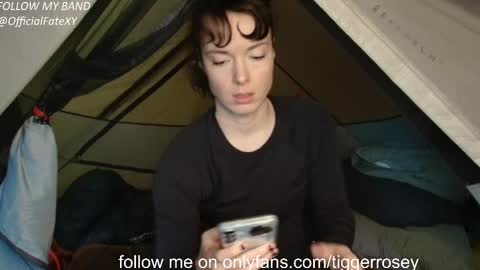 Snapshot of tiggerrosey chatting on 03/12/26, 06:58 All my Links online show from 03/12/26, 06:58